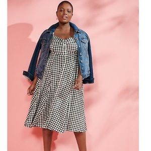 MIDI CHALLIS BUTTON-FRONT DRESS